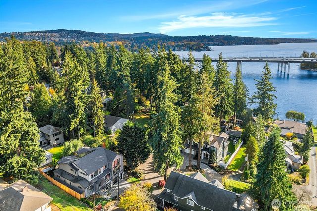 30 Enatai Drive, Bellevue, WA 98004