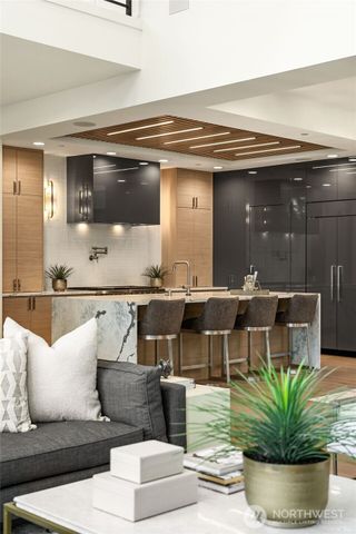 30 Enatai Drive, Bellevue, WA 98004