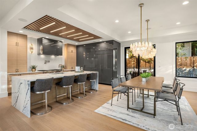 30 Enatai Drive, Bellevue, WA 98004