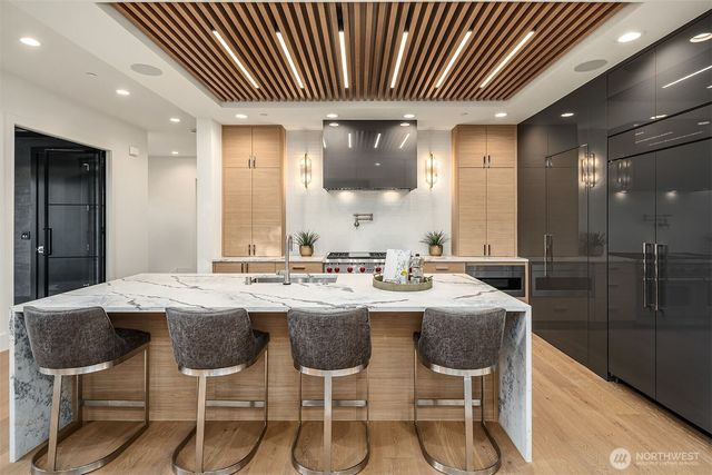 30 Enatai Drive, Bellevue, WA 98004