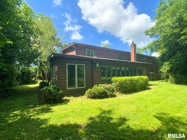 105 N Violet Lane, Carbondale, IL 62901