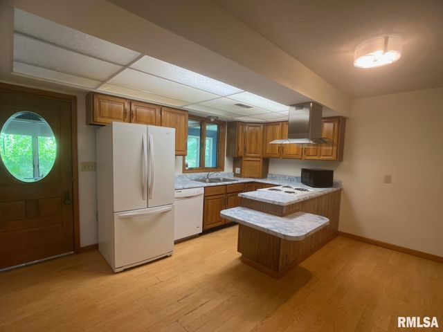 105 N Violet Lane, Carbondale, IL 62901