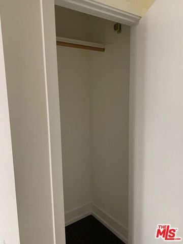 727 W 7th Street 1304 -PH3, Los Angeles, CA 90017