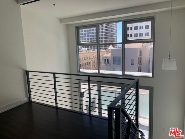 727 W 7th Street 1304 -PH3, Los Angeles, CA 90017