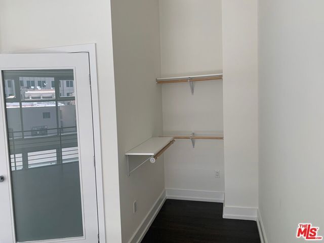 727 W 7th Street 1304 -PH3, Los Angeles, CA 90017