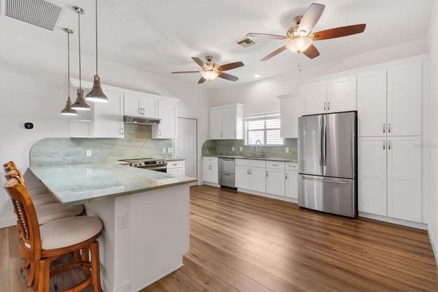 333 CHULA VISTA AVENUE, The Villages, FL 32159