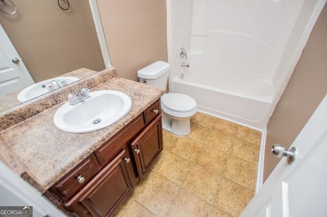 2258 Bigwood Trail, Atlanta, GA 30349