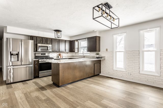 6709 Jackson Street, Anderson, IN 46013