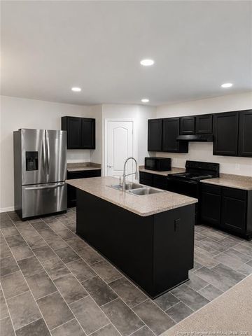 200 Hallow Oak Street, Spring Lake, NC 28390