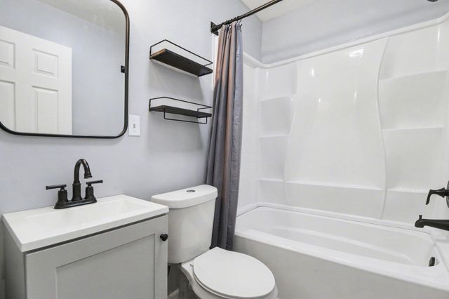 26645 Pembroke Avenue, Redford, MI 48240