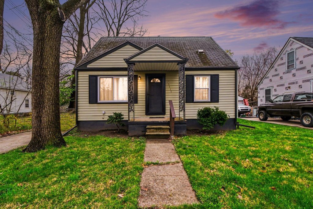 26645 Pembroke Avenue, Redford, MI 48240