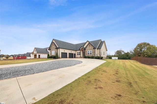 351 Terra Plains Drive, Spartanburg, SC 29651