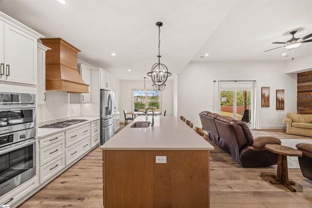 351 Terra Plains Drive, Spartanburg, SC 29651