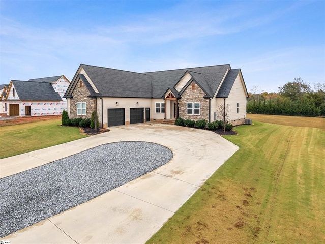 351 Terra Plains Drive, Spartanburg, SC 29651
