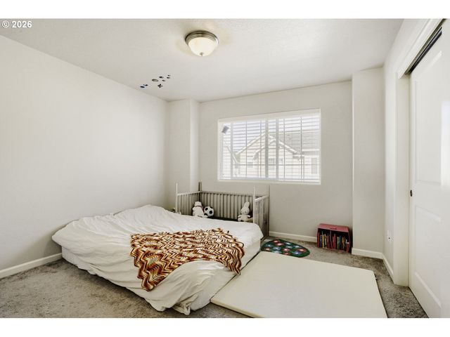 7452 Nw ELISE Ave, Portland, OR 97229