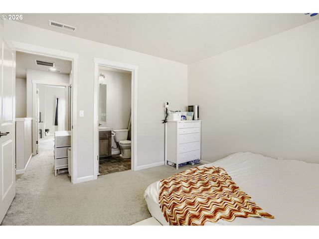 7452 Nw ELISE Ave, Portland, OR 97229