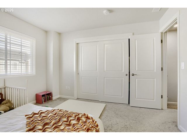 7452 Nw ELISE Ave, Portland, OR 97229