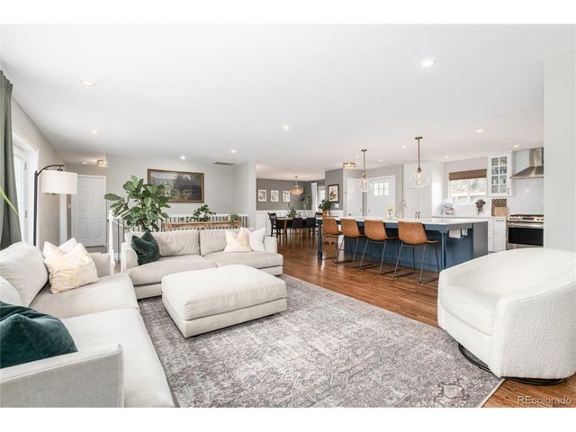 1739 W Aberdeen Ave, Littleton, CO 80120