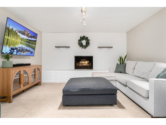 1739 W Aberdeen Ave, Littleton, CO 80120