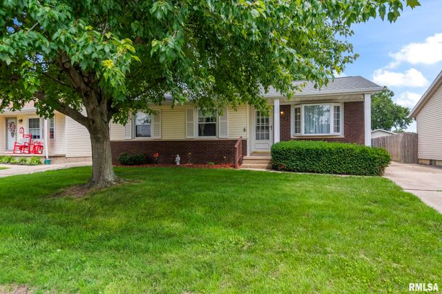 3025 E Griffiths Avenue, Springfield, IL 62702