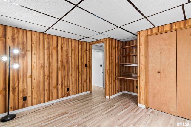 3025 E Griffiths Avenue, Springfield, IL 62702