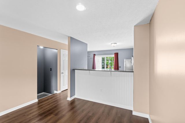 7274 Colonial Affair Drive, 11, New Albany, OH 43054