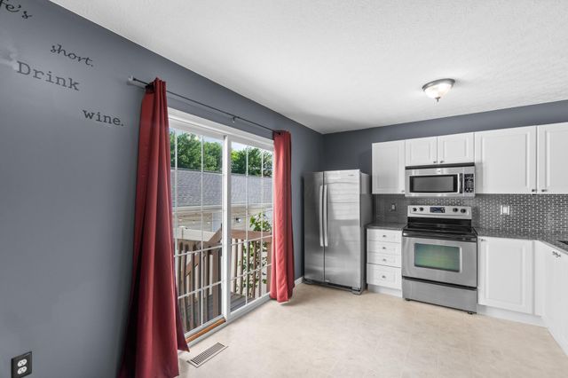 7274 Colonial Affair Drive, 11, New Albany, OH 43054
