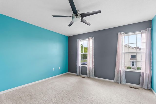 7274 Colonial Affair Drive, 11, New Albany, OH 43054