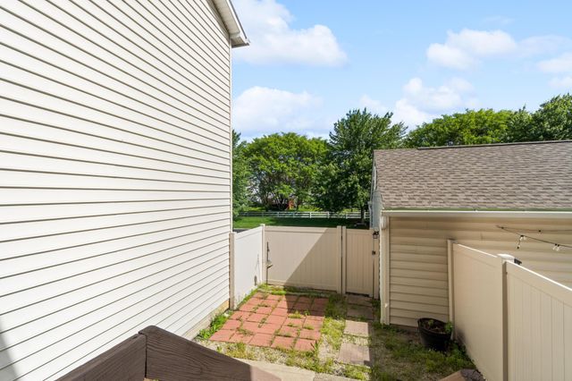 7274 Colonial Affair Drive, 11, New Albany, OH 43054