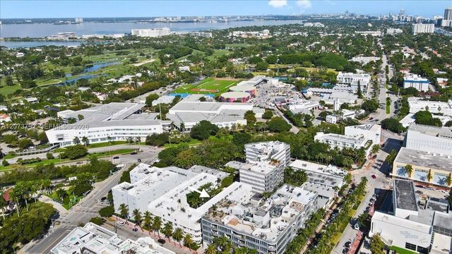 435 21st Street 111, Miami Beach, FL 33139