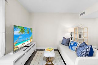 435 21st Street 111, Miami Beach, FL 33139