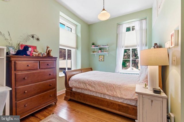 1 WILSON DR, Stockton, NJ 08559