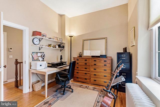 1 WILSON DR, Stockton, NJ 08559