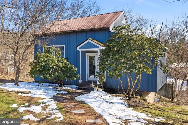 1 WILSON DR, Stockton, NJ 08559