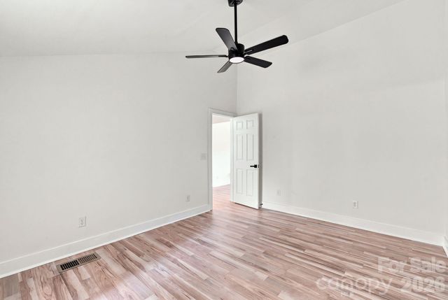 1325 King Road, Salisbury, NC 28146