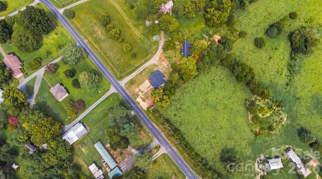 1325 King Road, Salisbury, NC 28146