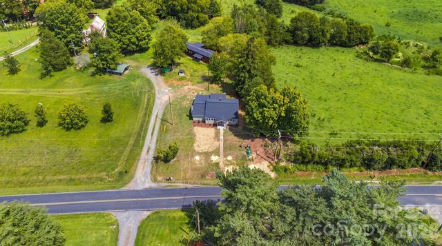 1325 King Road, Salisbury, NC 28146
