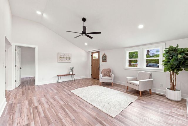 1325 King Road, Salisbury, NC 28146