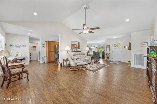 155 Wind Chase Way, Madisonville, TN 37354