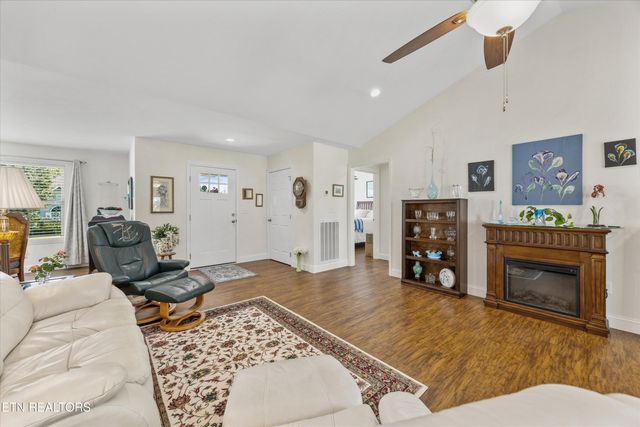 155 Wind Chase Way, Madisonville, TN 37354