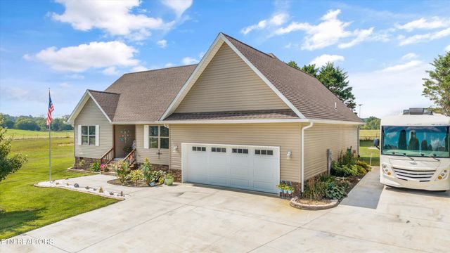 155 Wind Chase Way, Madisonville, TN 37354