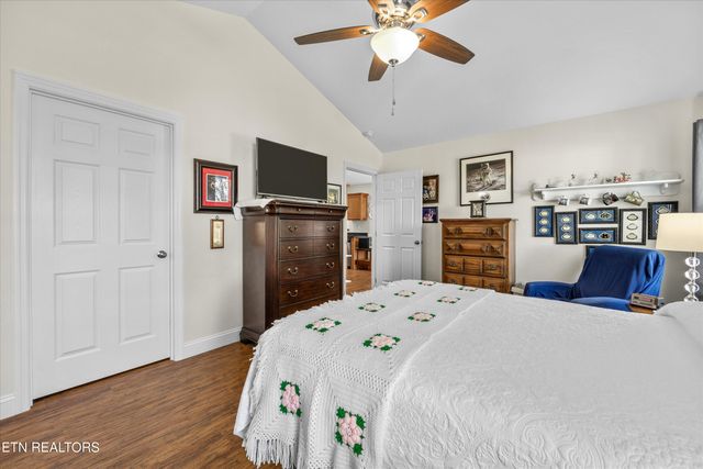 155 Wind Chase Way, Madisonville, TN 37354