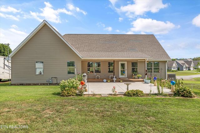 155 Wind Chase Way, Madisonville, TN 37354