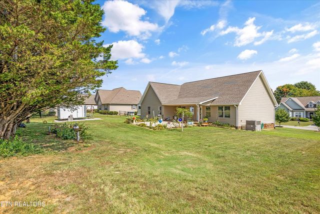 155 Wind Chase Way, Madisonville, TN 37354