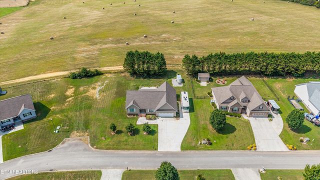 155 Wind Chase Way, Madisonville, TN 37354