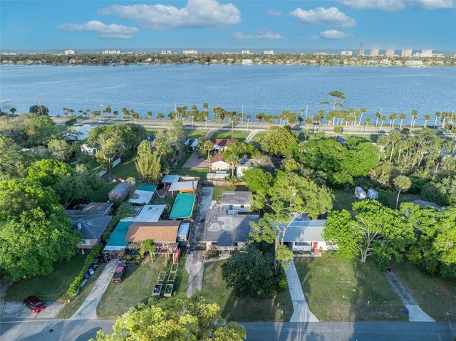 715 ALCAZAR AVENUE, Ormond Beach, FL 32174