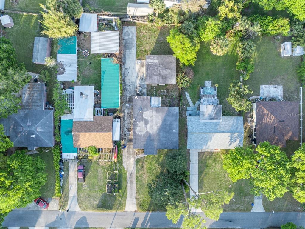 Image 41 of property listing at 715 ALCAZAR AVENUE, Ormond Beach, FL 32174