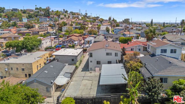 945 N Ditman Avenue, Los Angeles, CA 90063