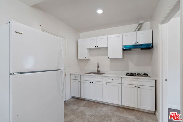 945 N Ditman Avenue, Los Angeles, CA 90063