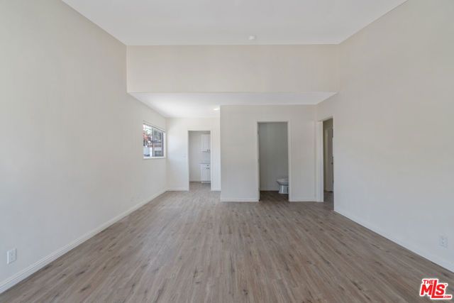 945 N Ditman Avenue, Los Angeles, CA 90063